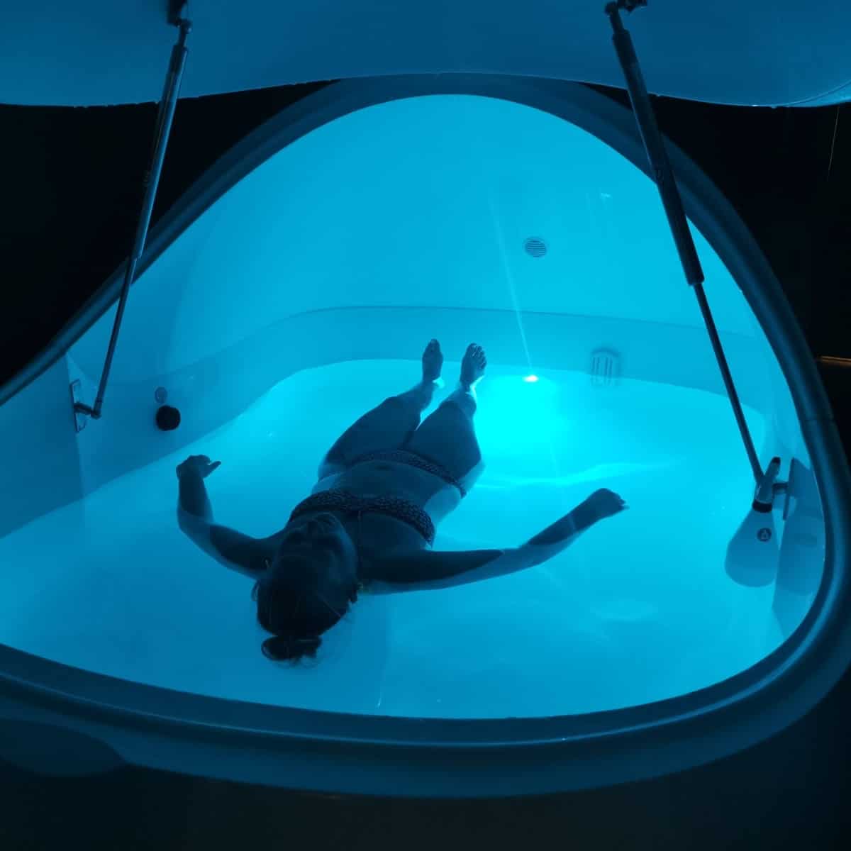 The Science of Silence: How Floatation Therapy Quiets the Mind